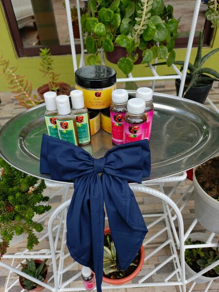 Hair growt(tea + oil+ butter) + free bow