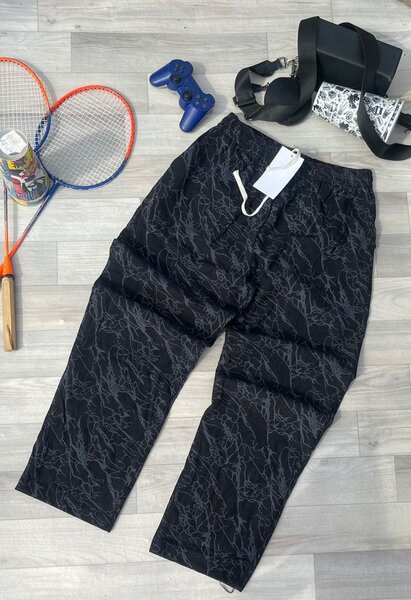 Pantalon de sport noir motif