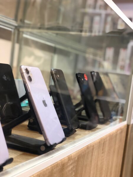 IPHONE11 _128GB