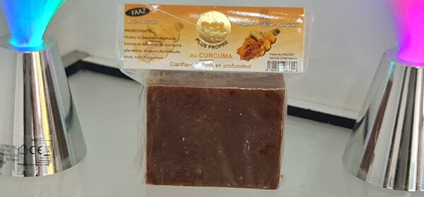 Savon au curcuma