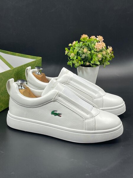 LACOSTE CLASSIC WHITE