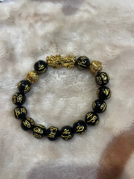 Feng Shui wealth bracelet