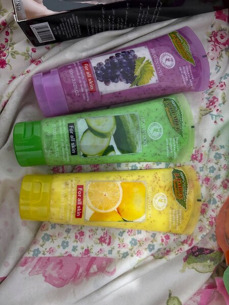 Gommages pour le Corps Fruits