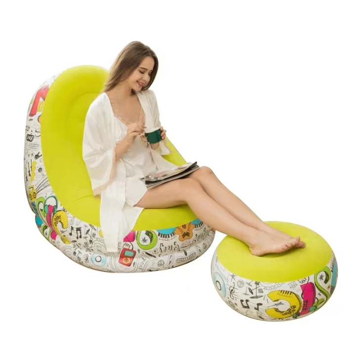 Fauteuil gonflable avec repose-pieds