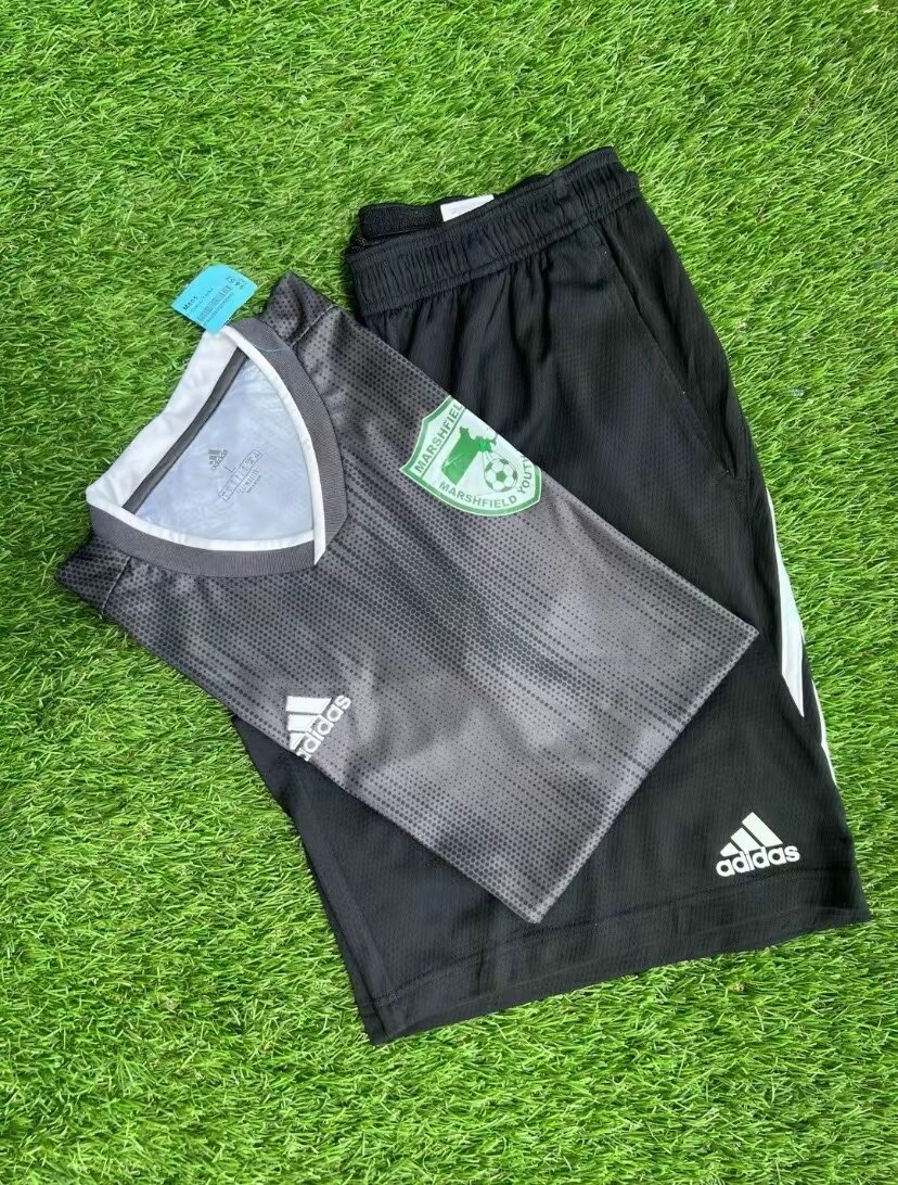 Ensemble de sport Adidas