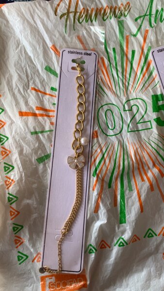 Bracelet or