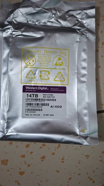 Western Digital 14TB AI HDD