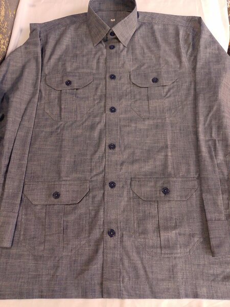 Chemise à manches longues élégante