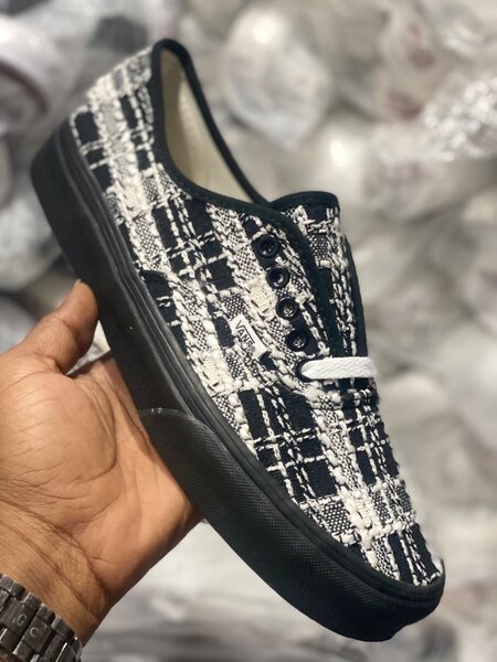 Chaussures Basses Tissu Chic