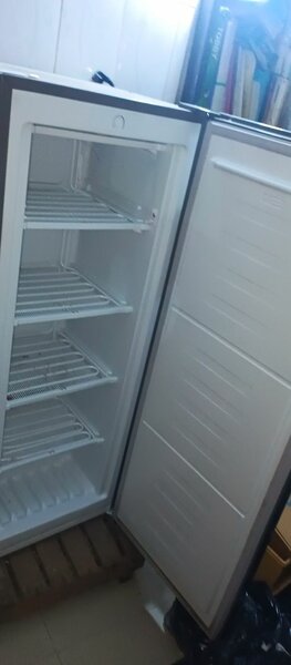 Congélateur vertical