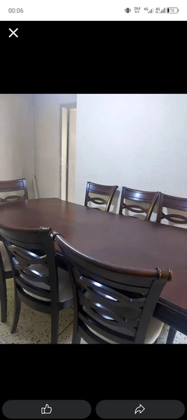 Table salle à manger moderne