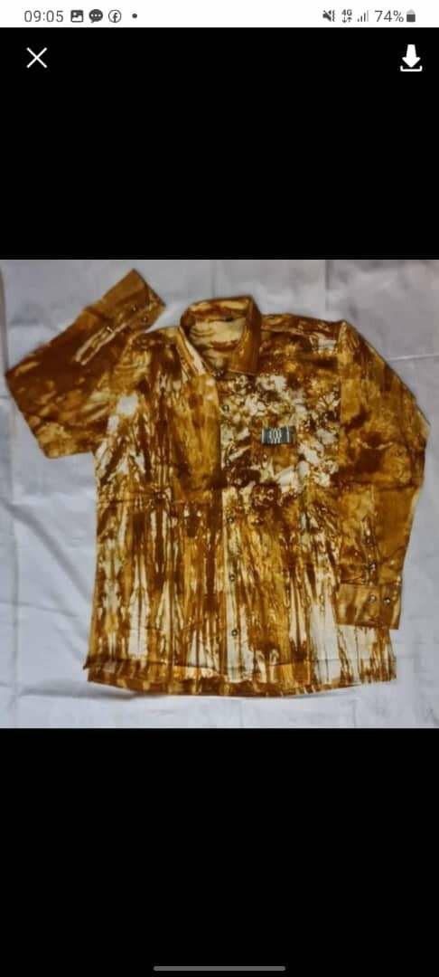 Chemise à motifs tie-dye