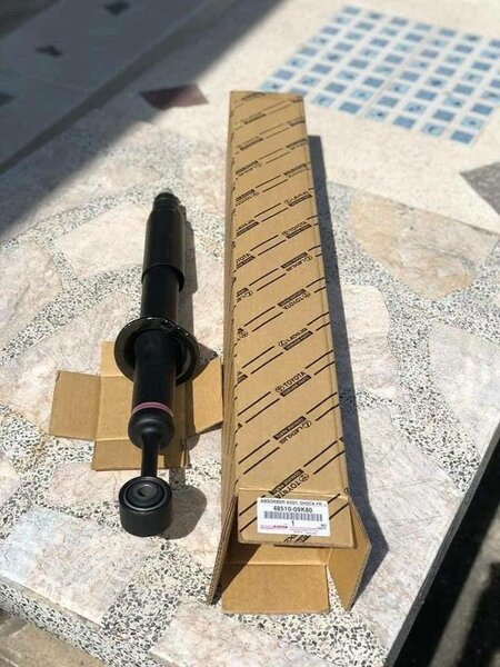 Amortisseur avant Hilux