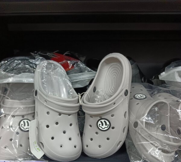 Unisex Clogs Casual Shoes