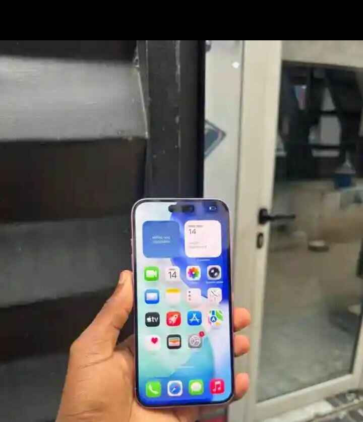 iPhone 15 Apple 128Go rose