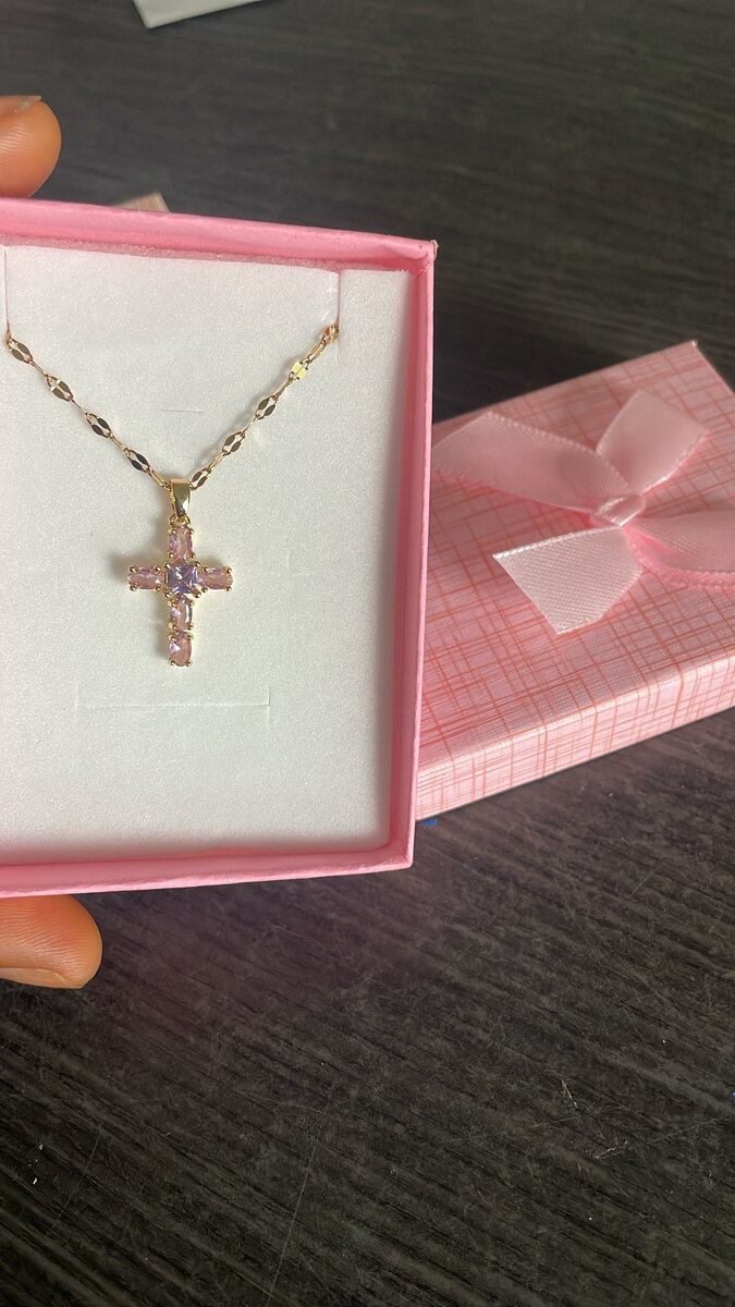 Collier Croix Orné Cristaux