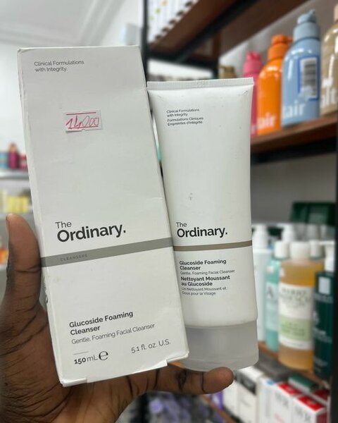 Nettoyant visage the ordinary à la vitamine c