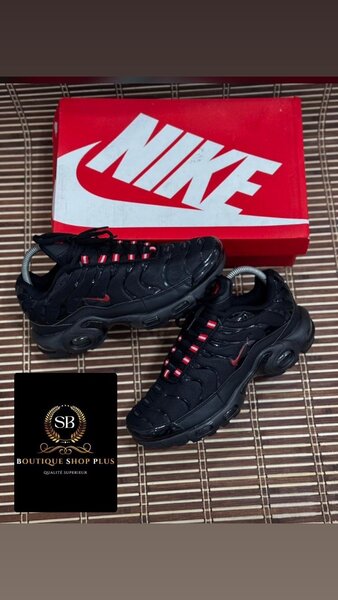 Basket nike TN