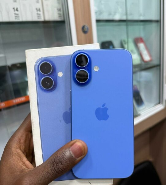 iPhone 16 Bleu 256GB
