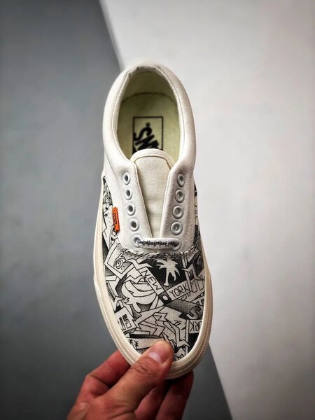 Baskets Vans dessin SNS