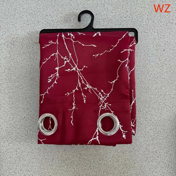 Rideau occultant rouge motifs