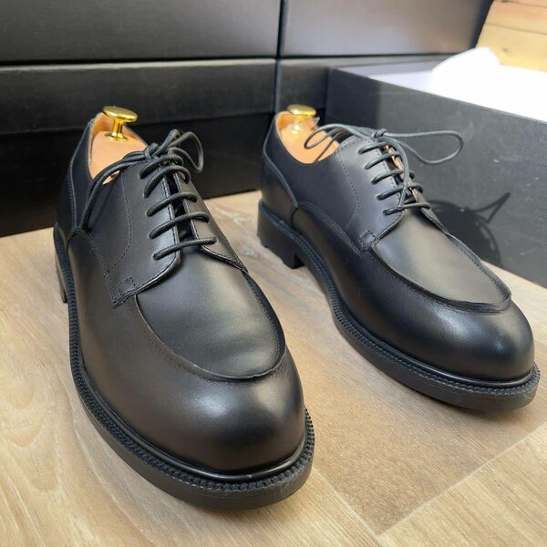 Chaussure en cuir très class