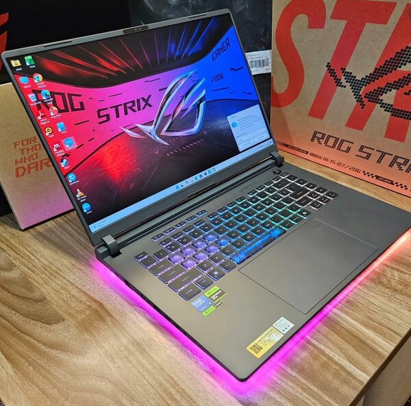 Ordinateur portable gaming Asus ROG Strix