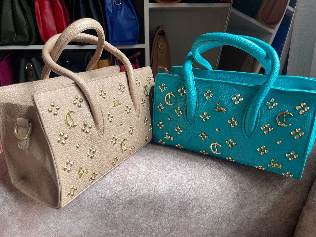 Sac à main en cuir décoré