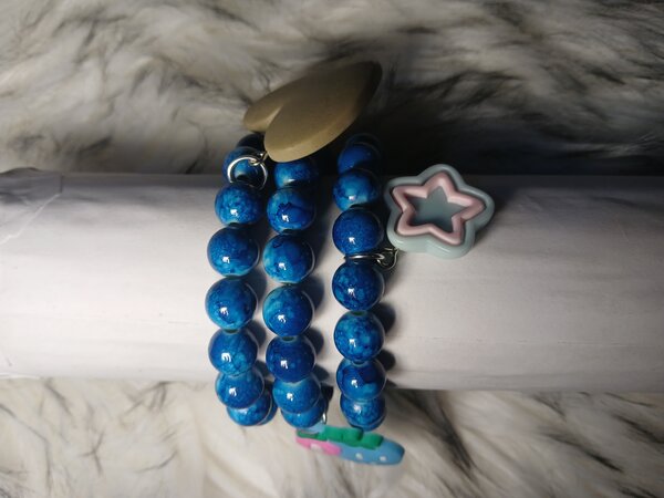 Bracelet perles bleues étoile