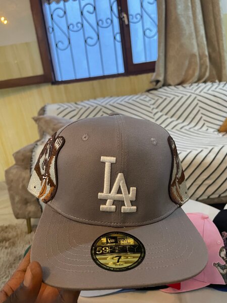 Casquette MLB brodée grise