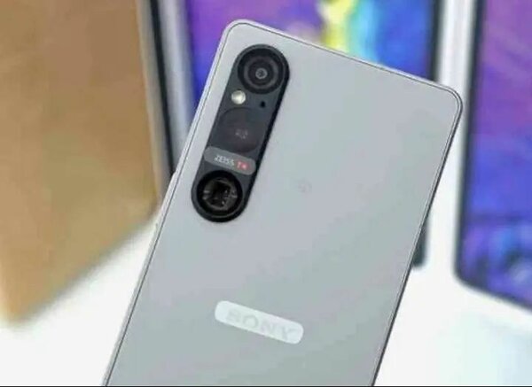 Sony Xperia Smartphone Pro