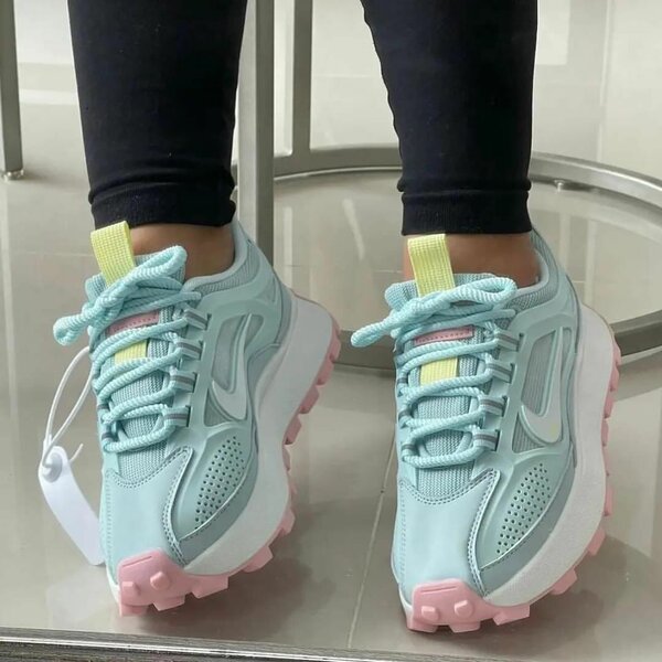 Chaussures de sport légères