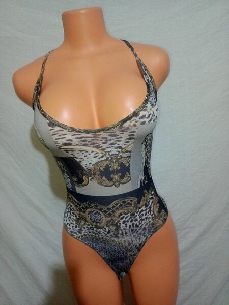 Beautiful Wear S (UK 6,US 2)