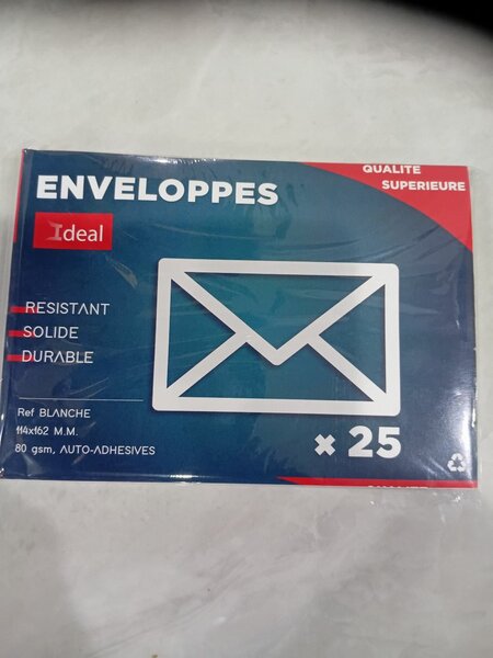 Enveloppes A6 utocollantes 80g