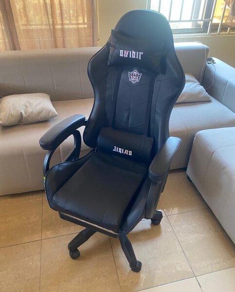 GAMING CHAIR