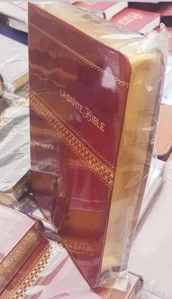 Bible La Sainte - Couverture Luxe