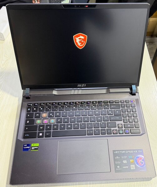 MSI Vector GP68hx i9 13th géné