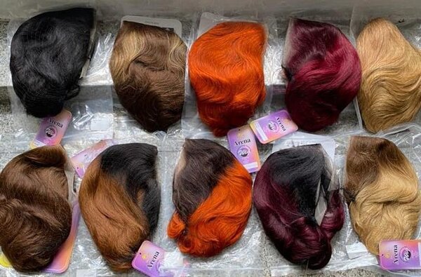 Perruques Naturelles colorées