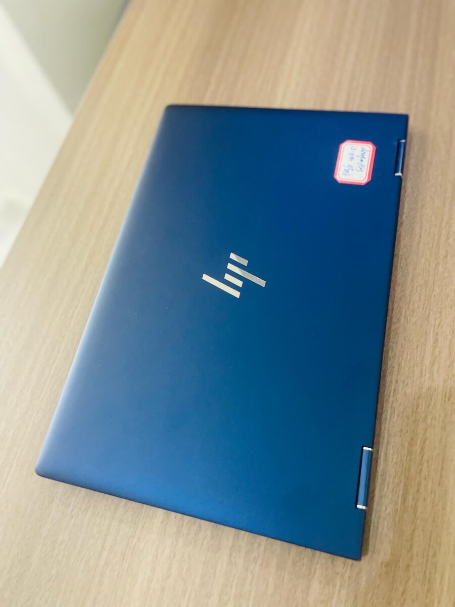 *HP ELITEBOOK DRAGON  FLY x3