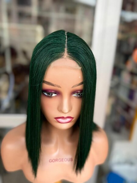 Perruque en Dentelle Verte