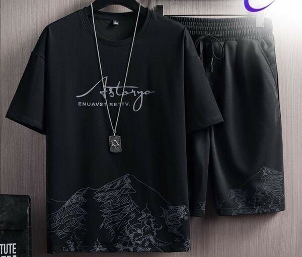 Ensemble Tshirt et short