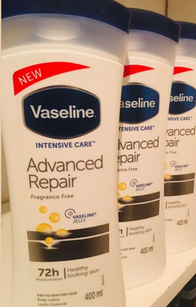 Vaseline® Intensive Care™ Advanced Repair Unfragranced Body Lotion 