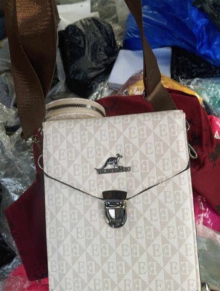 Sac bandoulière élégant