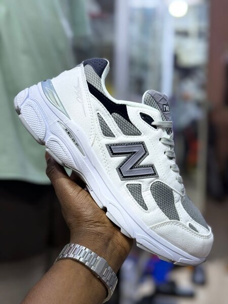 Baskets sport homme New Balance