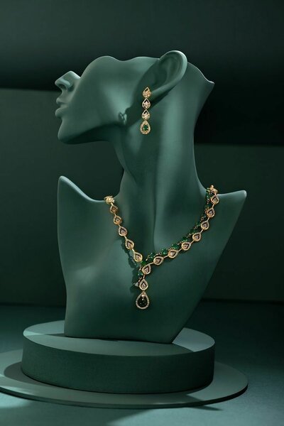 Ensemble Collier et Boucles d'Oreilles en Or