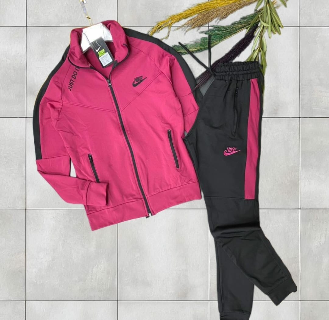 Quality Kids Nike Unisex Tracksuits