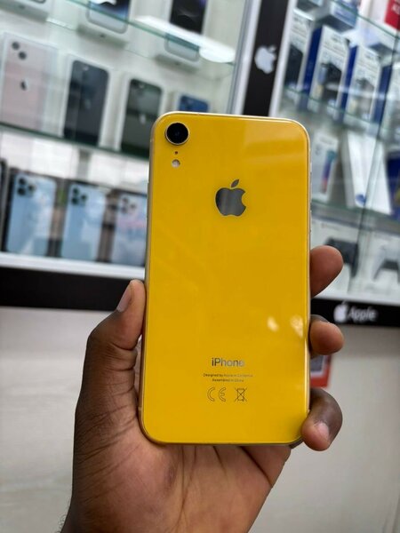 iPhone XR