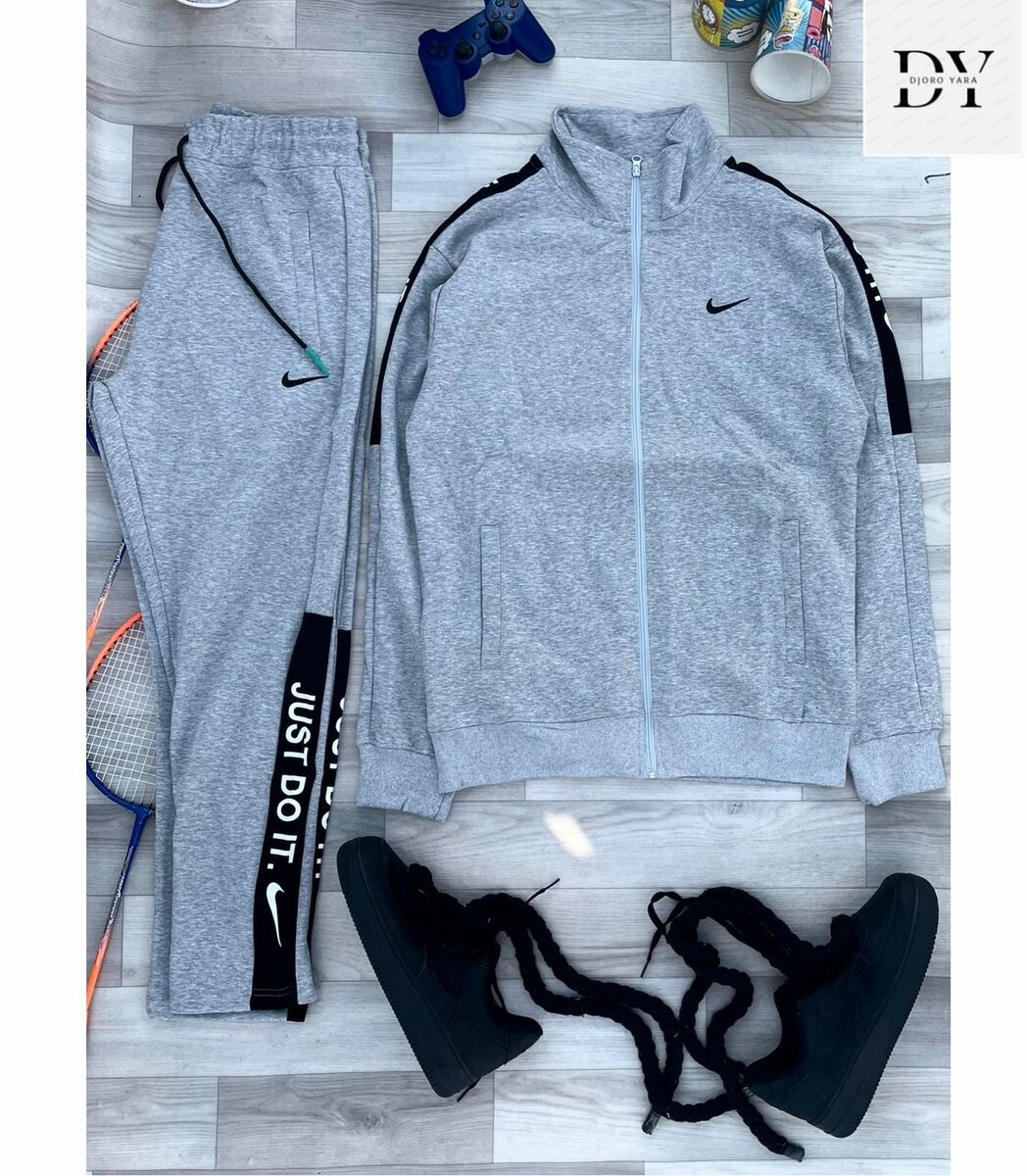 Ensemble de survêtement Nike