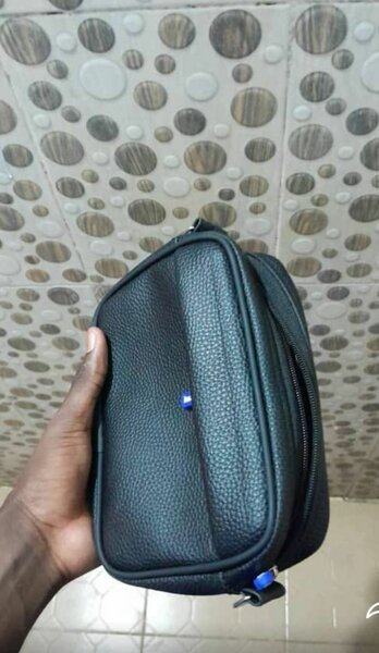 Trousse de Toilette Élégante Homme