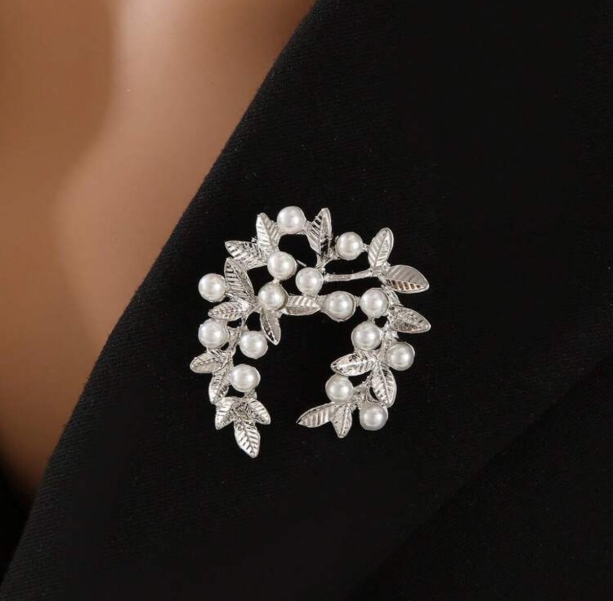 Pearl and Rhinestone Leaf